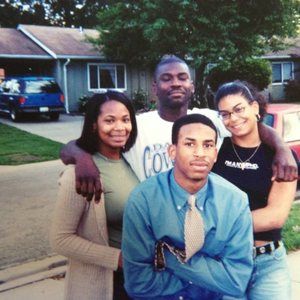 Meet your Posher, Maxine